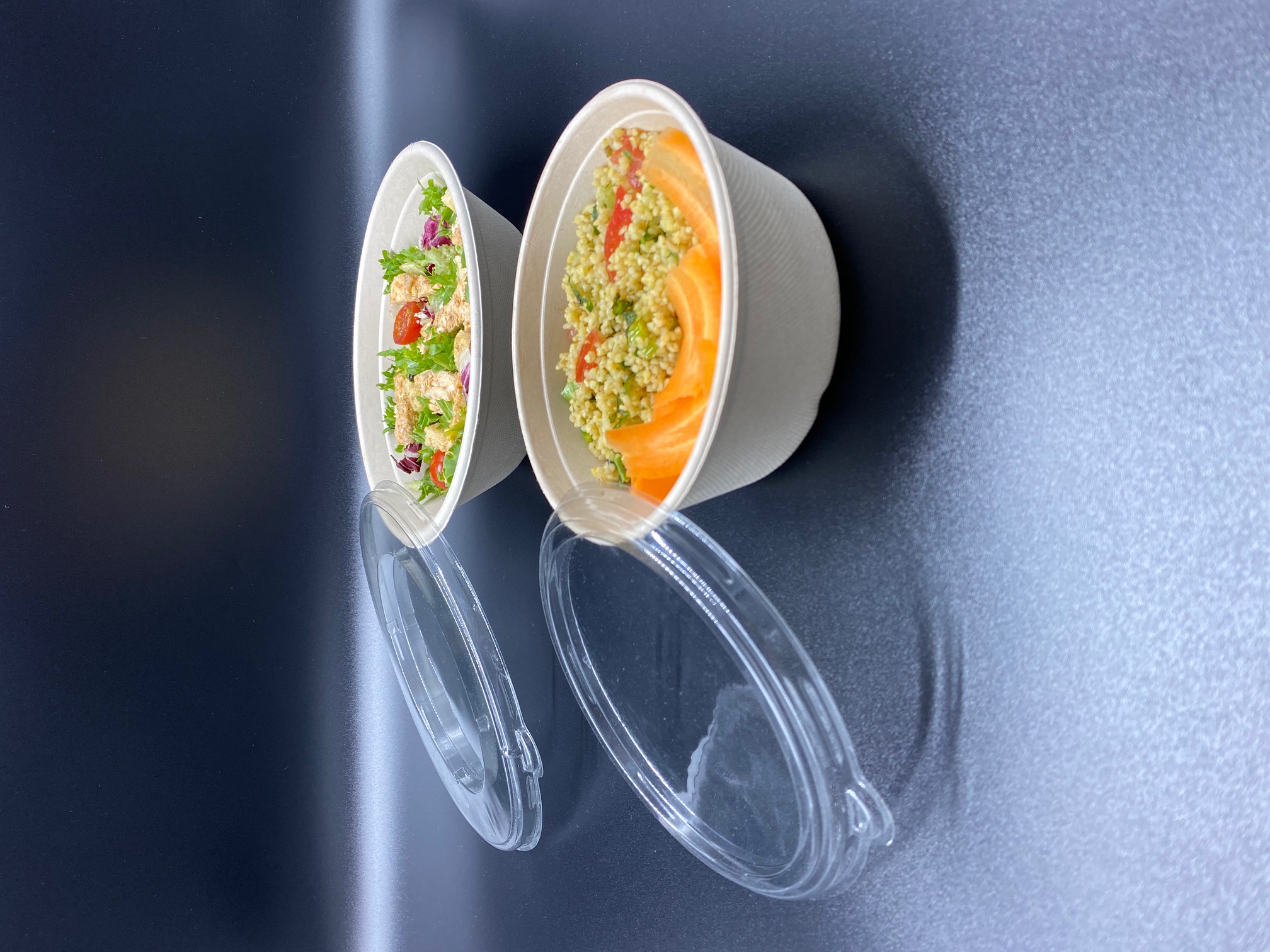 PLASTIC SALAD BOWL LID 500ML X300(Z)